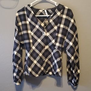 Long sleeve shirt